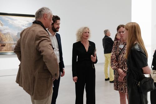 Kasper Teglgaard Koch, Leiter der Abteilung Ausstellungen und Sammlungen MUNCH, Tone Hansen, Direktorin MUNCH, Ulrike Andres, Leiterin Abteilung Kommunikation und Bildung Berlinische Galerie, Carolin Wagner, Leitung Geschäftsstelle Förderverein (v. l. n Kasper Teglgaard Koch, Leiter der Abteilung Ausstellungen und Sammlungen MUNCH, Tone Hansen, Direktorin MUNCH, Ulrike Andres, Leiterin Abteilung Kommunikation und Bildung Berlinische Galerie, Carolin Wagner, Leitung Geschäftsstelle Förderverein (von links nach rechts)